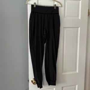 Lulu lemon joggers